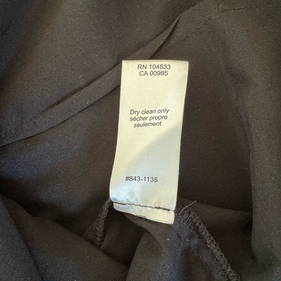 NANETTE LEPORE black and cream netted SS top with silk cami - sz. 6 - Picture 5 of 10